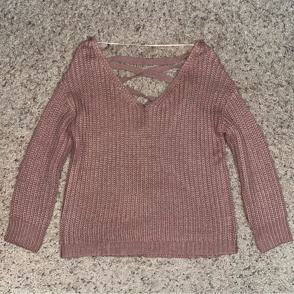 LOVE AT FIRST SIGHT CRISS CROSS BOW KNIT SCOOP NECK SWEATER / PINK / SIZE MEDIUM - Picture 1 of 5